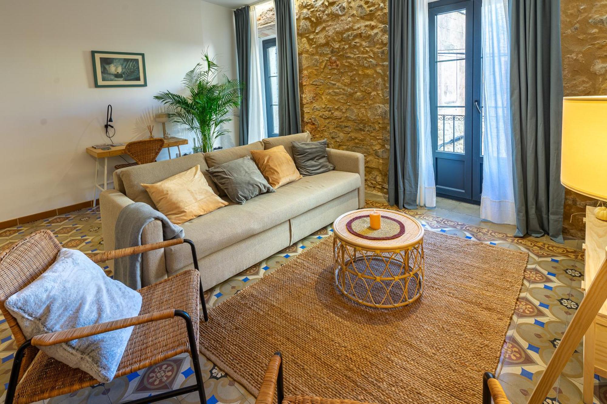 Empordanna, Apartamento Con Encanto En El Corazon Del Emporda Torroella de Montgrí Exterior photo