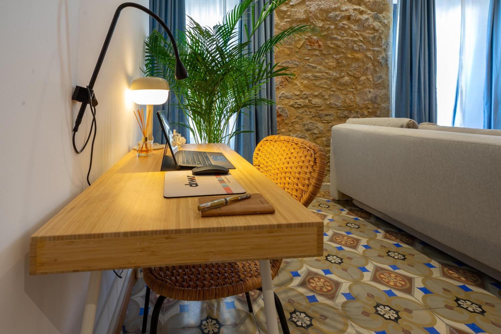 Empordanna, Apartamento Con Encanto En El Corazon Del Emporda Torroella de Montgrí Exterior photo